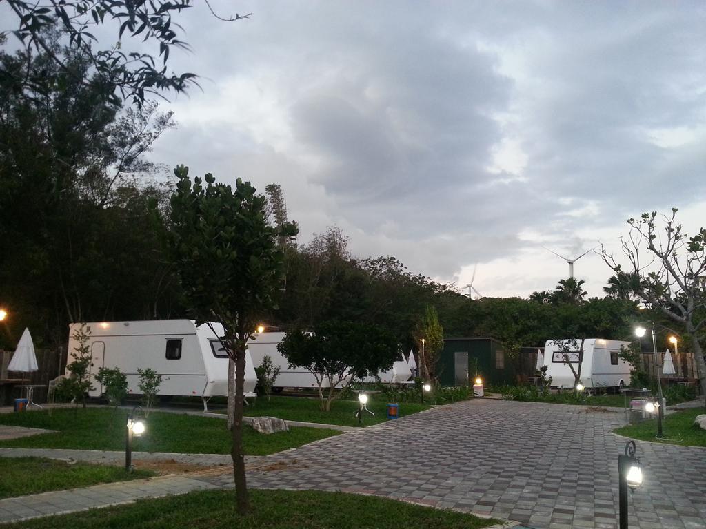 Kenting Houbihu Camping Car B&B Longshui Экстерьер фото