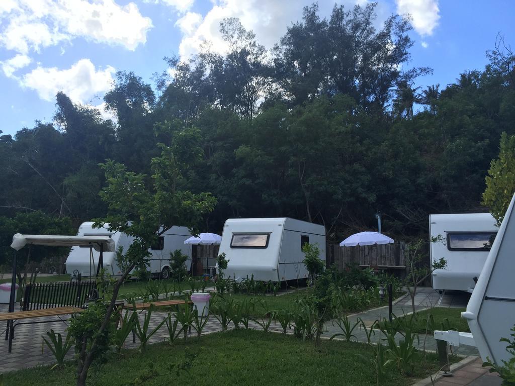 Kenting Houbihu Camping Car B&B Longshui Экстерьер фото