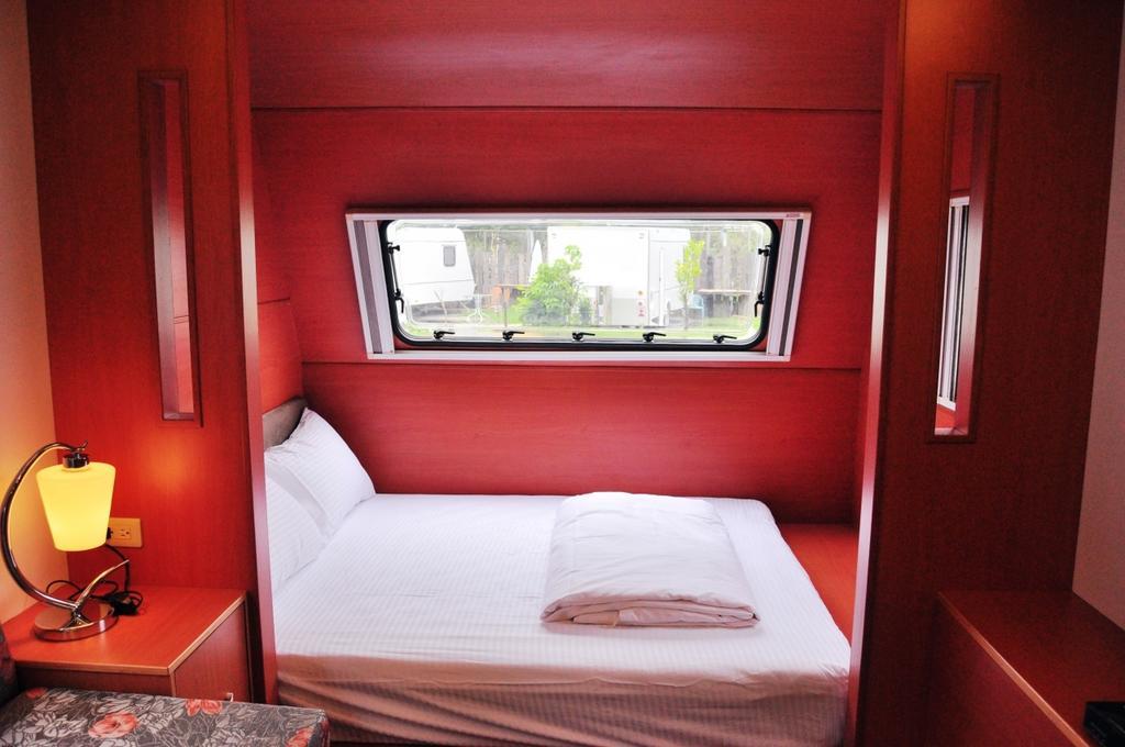 Kenting Houbihu Camping Car B&B Longshui Экстерьер фото